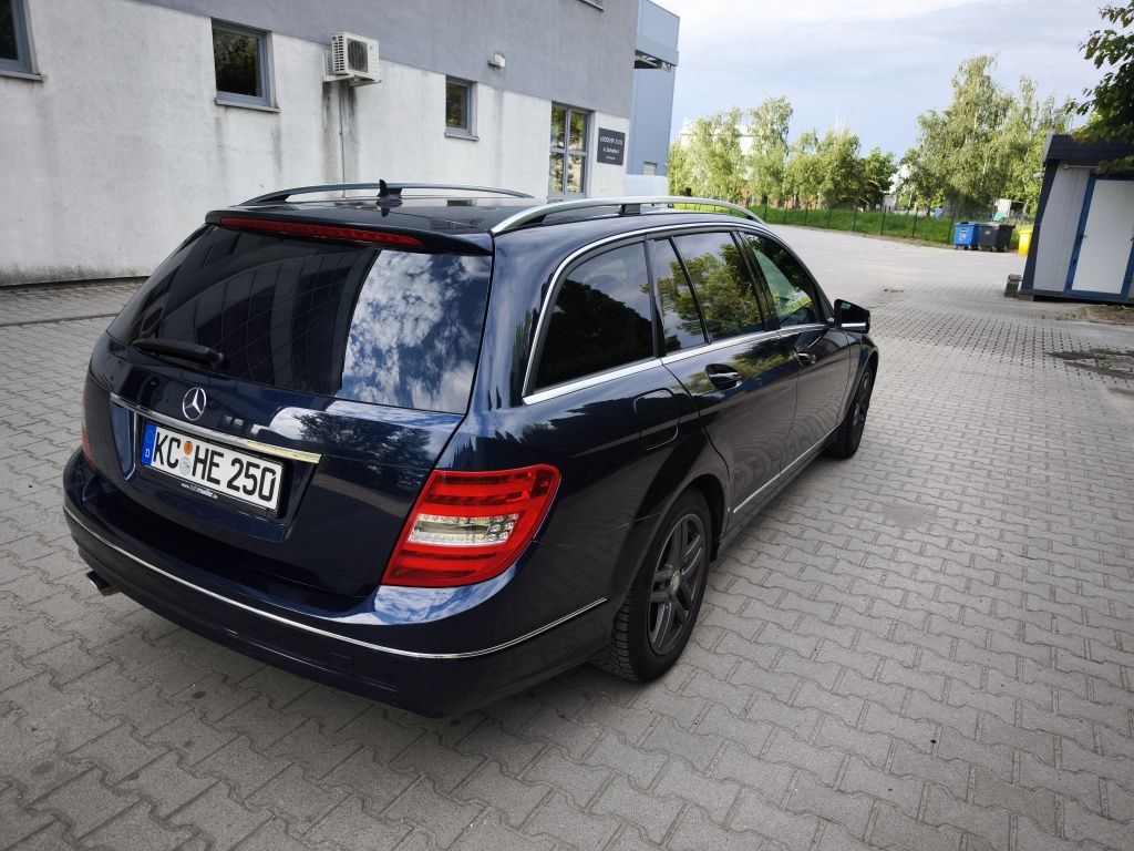 Mercedes Benz w204 c250 cdi Avantgarde Lift