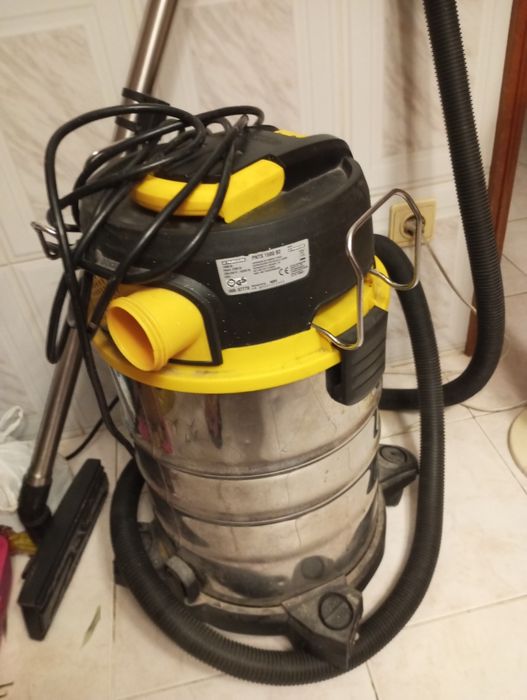 Aspirador líquidos secos