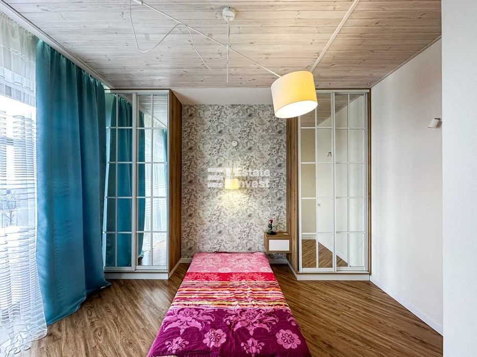 Продам таунхаус, дом, пос. Жуковского, Большая Даниловка, Шишковка