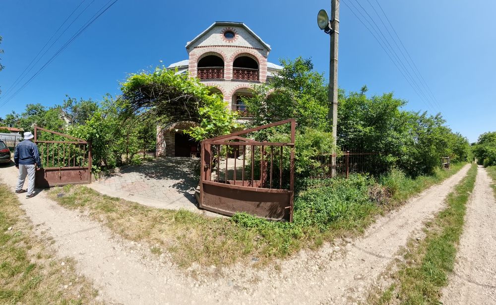 ПРОДАЖ БУДИНКУ, Смиківці, із господарською будівлею