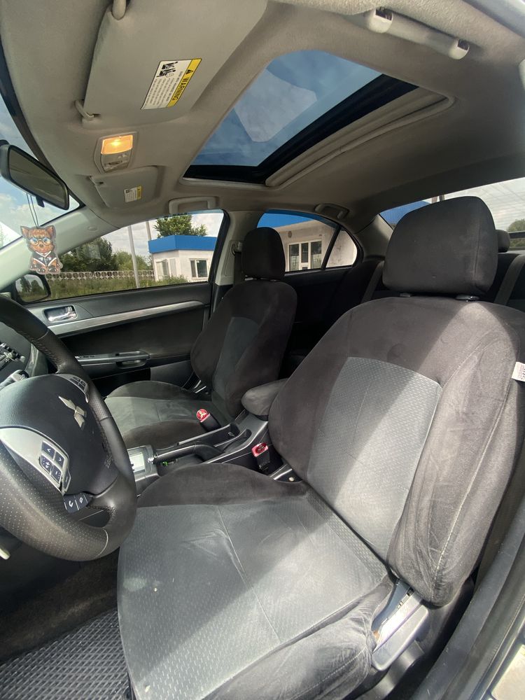 Mitsubishi Lancer X 2.0 газ/бенз