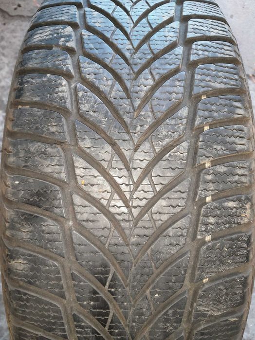 Opony zimowe Goodyear 205/55R16