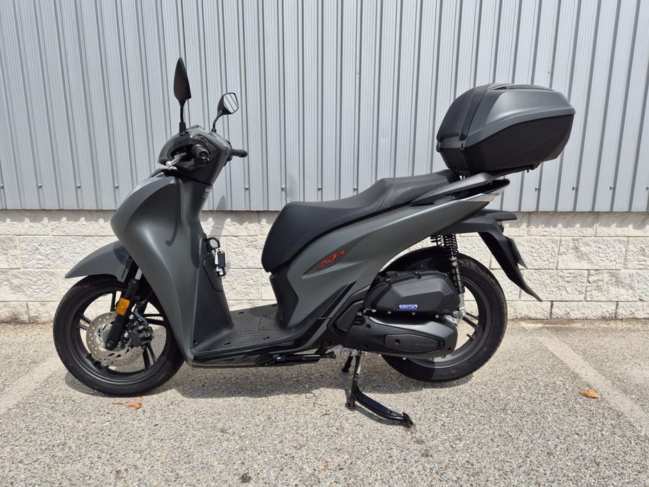 Honda SH 125 Ano 2023 Só 130km PCX