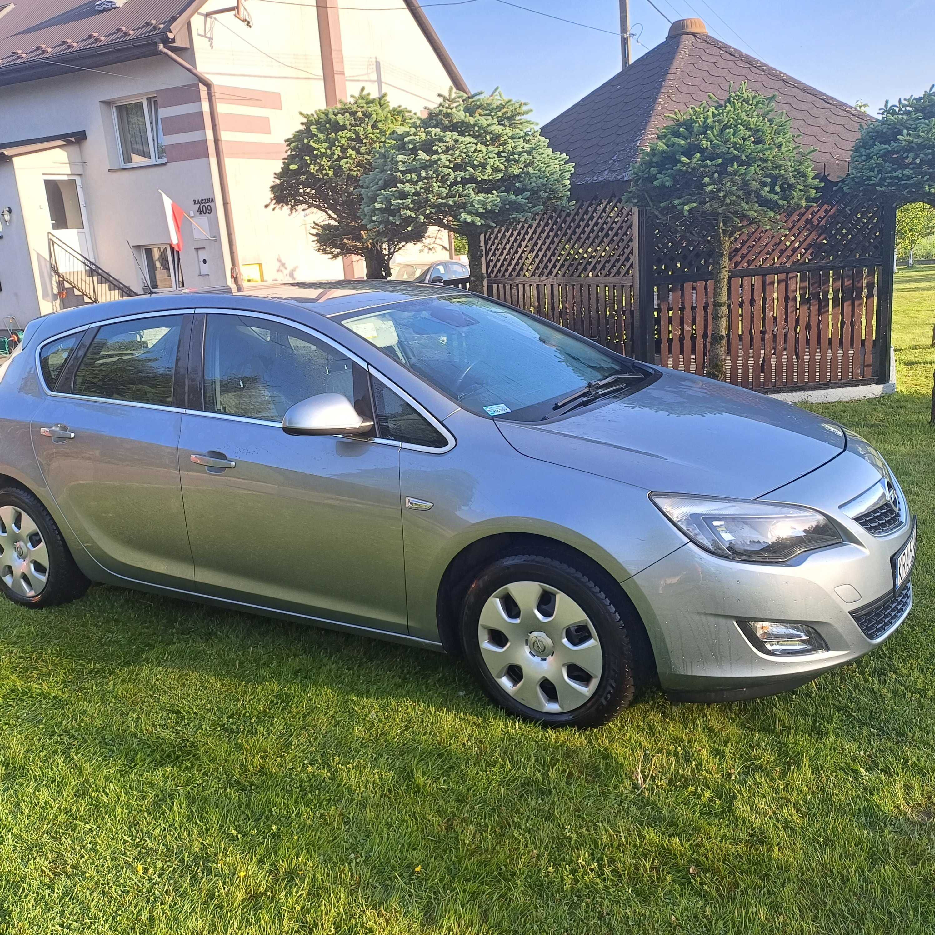 Opel Astra J 1.4 turbo