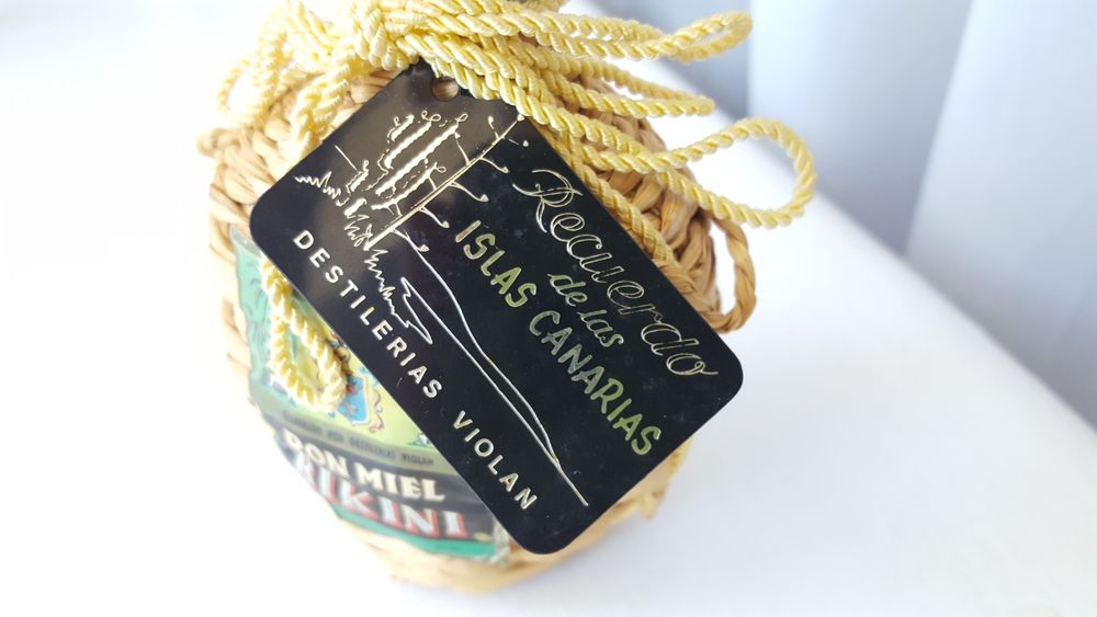 Сувенир, подарок