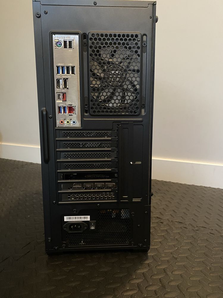Komputer gamingowy RTX 4070 Ti, i5-13500, 32GB RAM, SSD 2TB