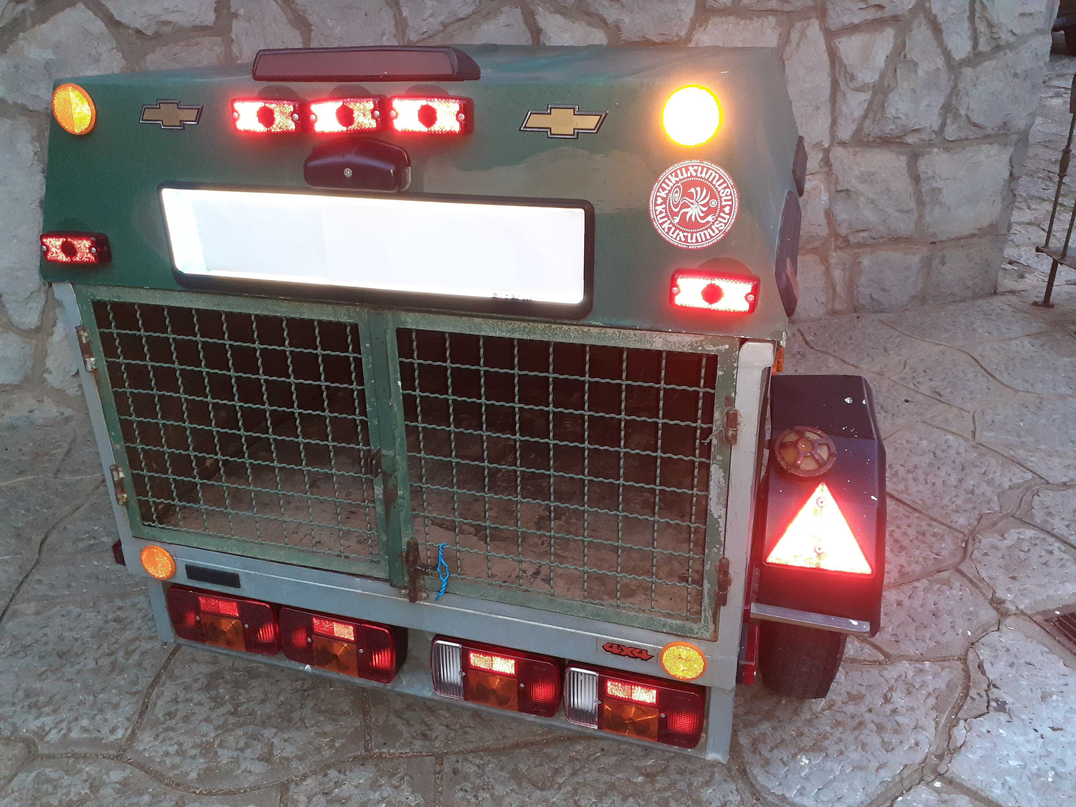 Reboque de cães para caçar ou passear