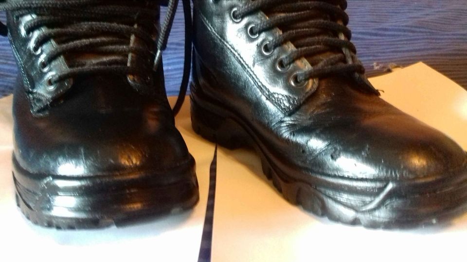 Botas Militares sem biqueira aço