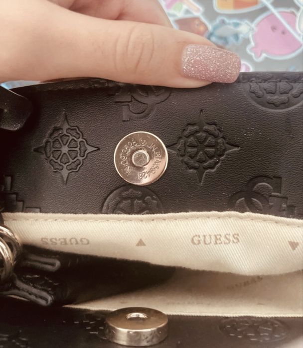 Bolsa guess como nova