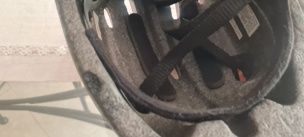 Capacete menina Berg