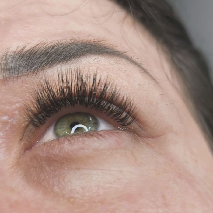 Нарощування вій Софіївська Борщагівка