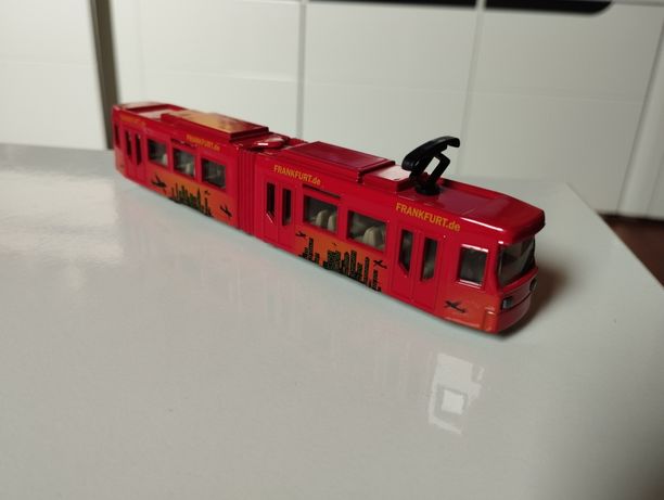 Siku resorak metalowy tramwaj kolorowy model zabawką.