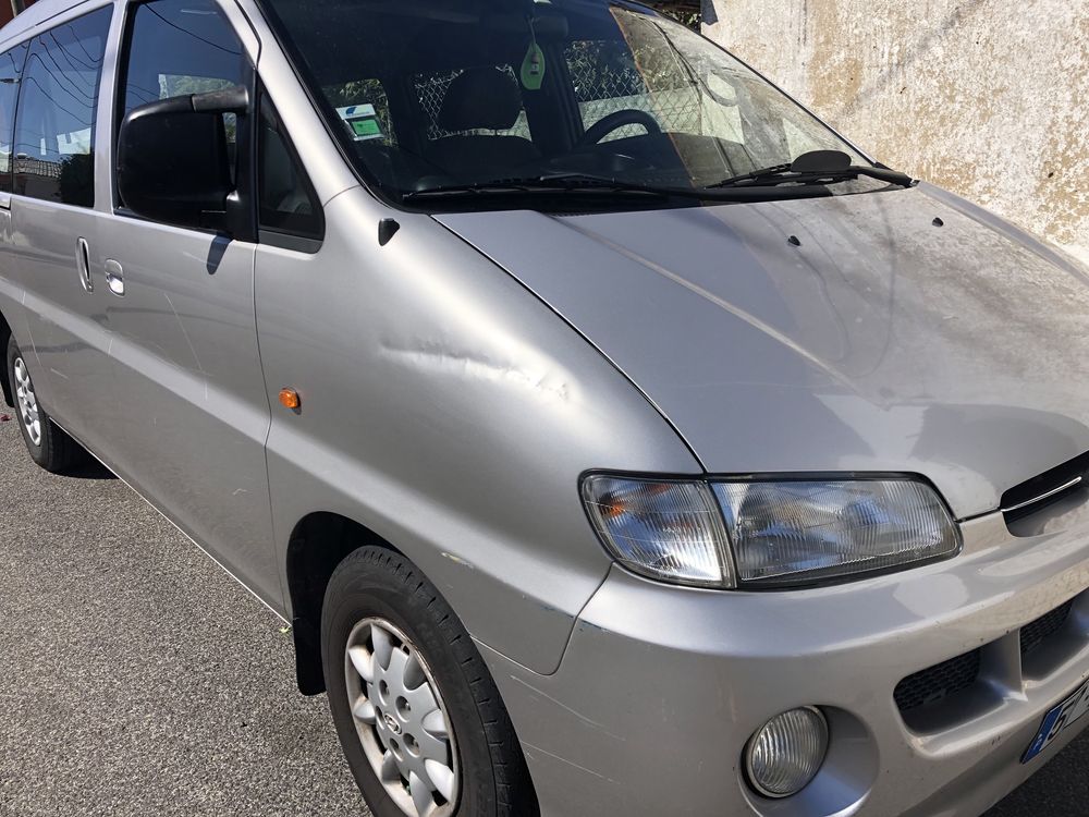 Aluguer Carrinha 9 lugares AC 9 Rent Van