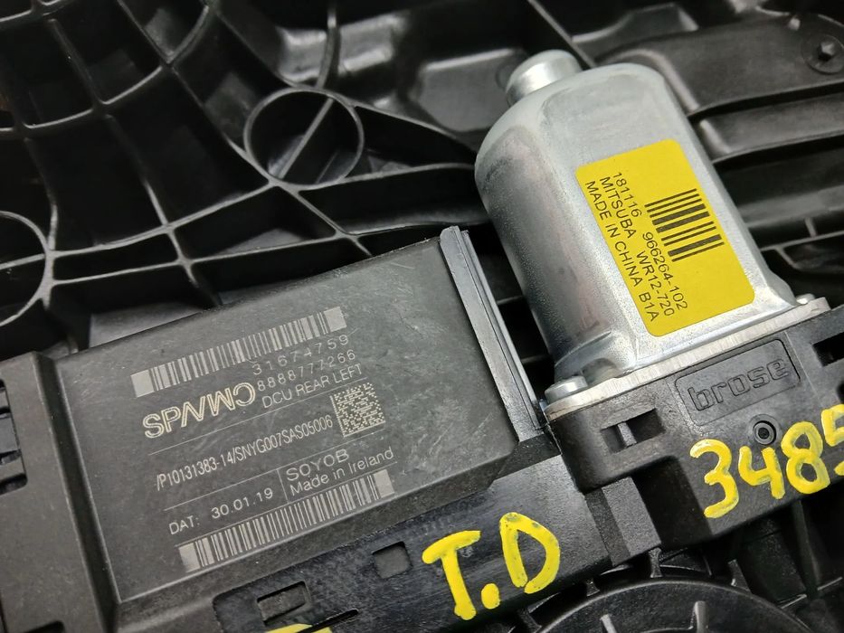 Elevador vidros trás direito VOLVO XC40 (536)