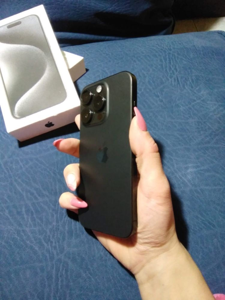 Iphone 15 Pro 128G preto titânio