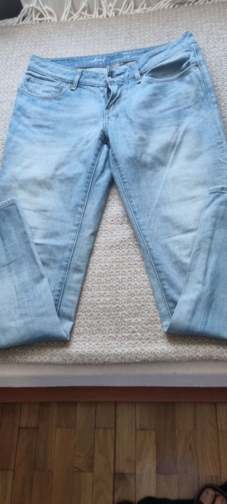 Spodnie jeans Levis jasnonieb r 28