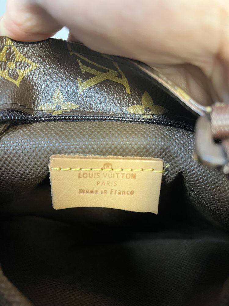 Сумка через плече Louis Vuitton Paris Crossbody