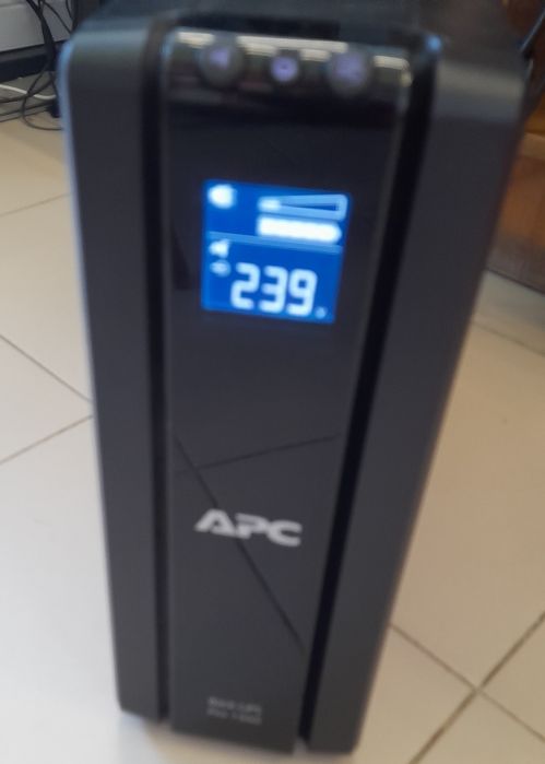 UPS 1500 Pro Marca APC