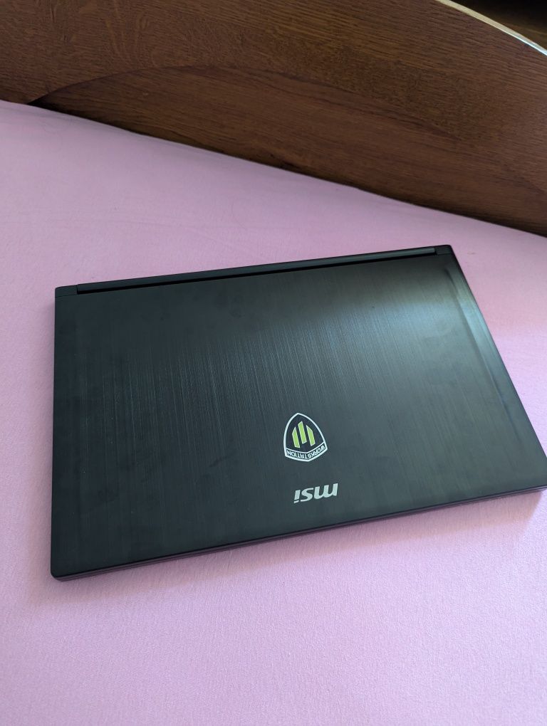 Ігровий ноутбук Msi