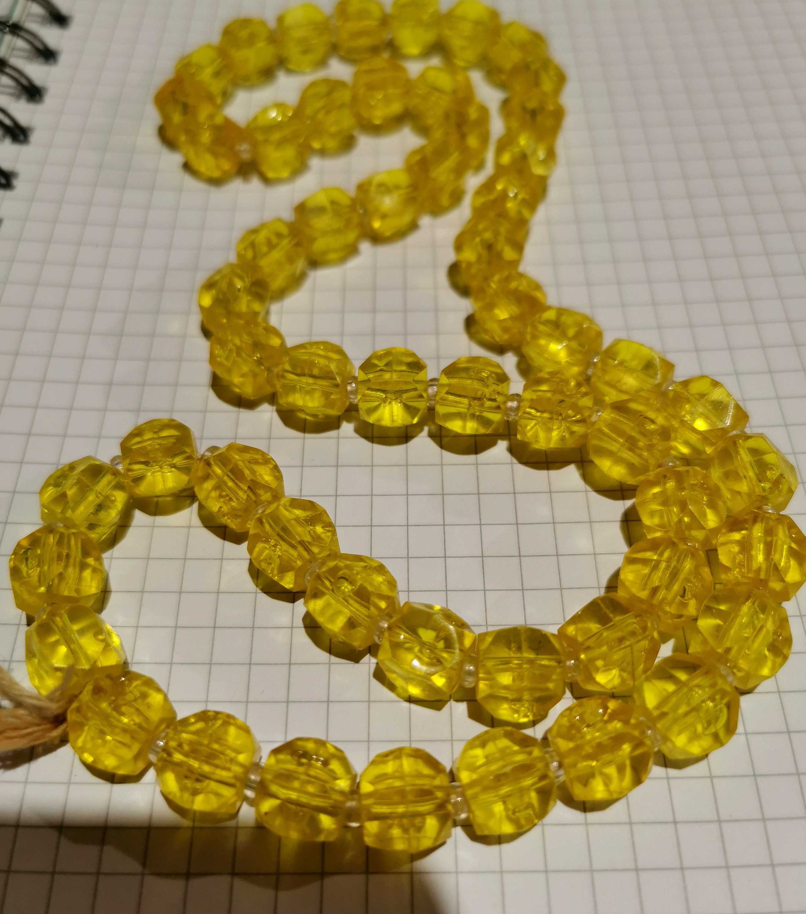 Бусы, украшения СССР