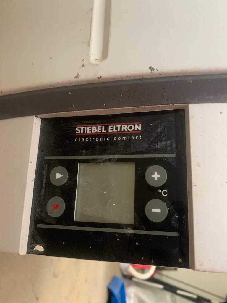 Terma SHZ 80 LCD bojler, pojemnościowy ogrzewacz wody - Stiebel Eltron