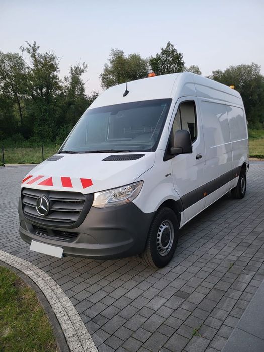 Mercedes-Benz Sprinter  Mercedes-Benz eSprinter 2021 • Elektryczny • Przebieg 45 000 km•70 kWh