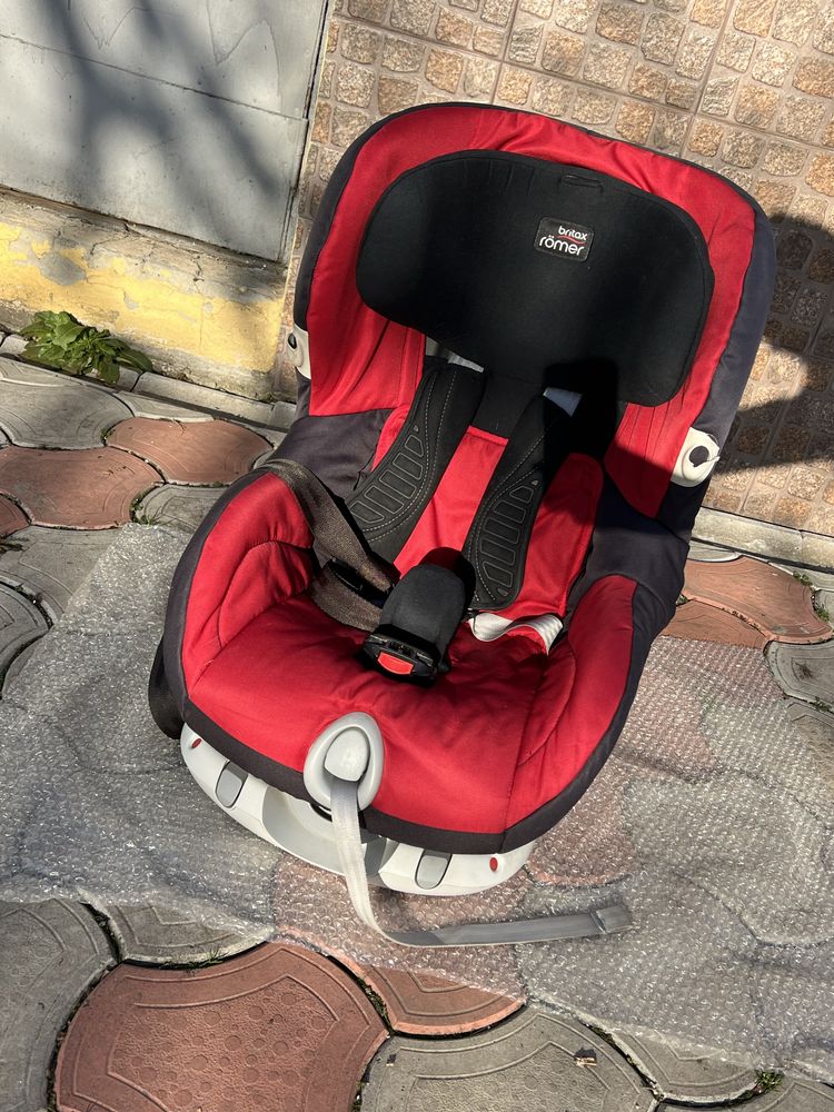 Britax romer (römer) trifix автокрісло