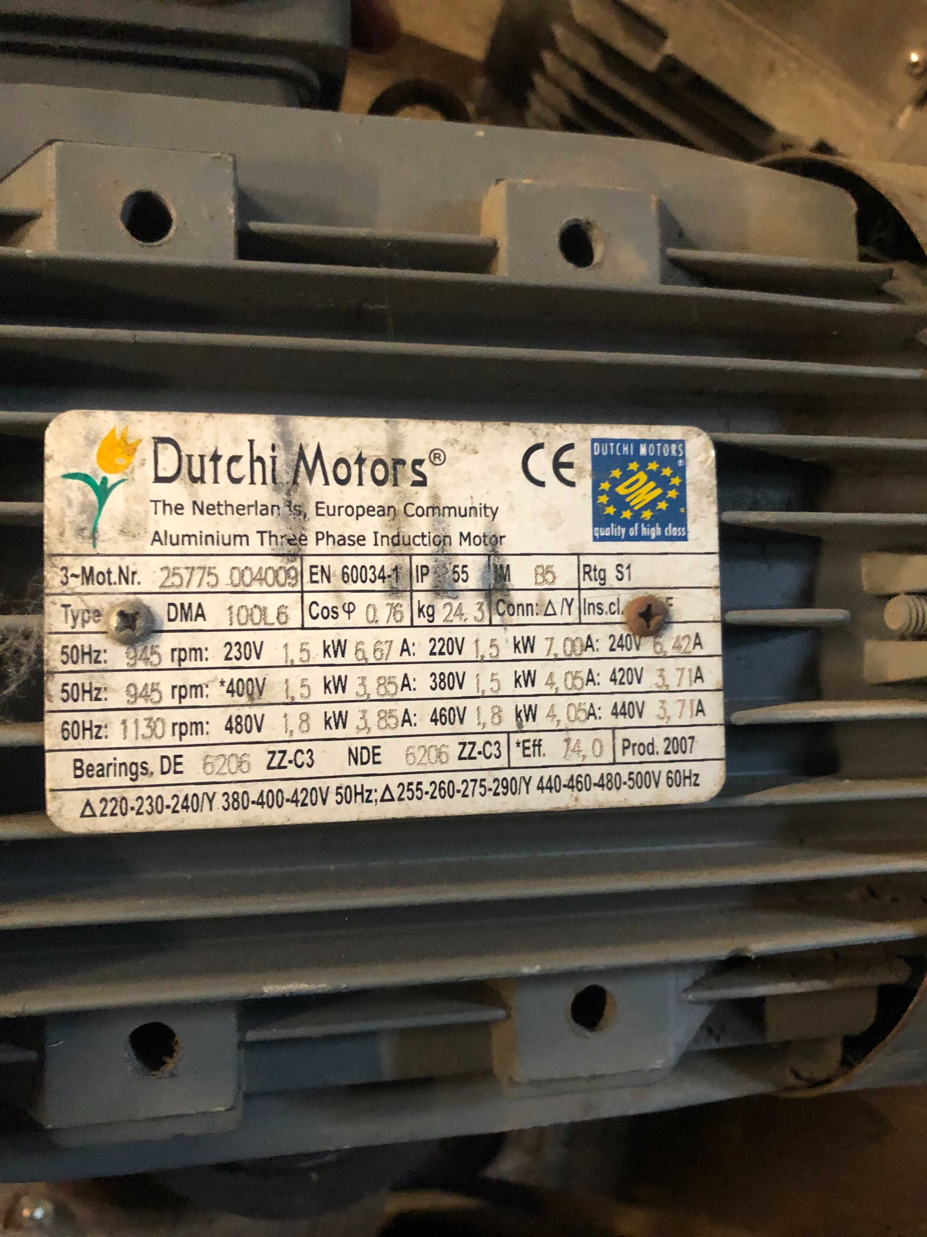 Silnik elektryczny 1,5kw 945obr kolnierzowy wolnoobrotowy (siemens)