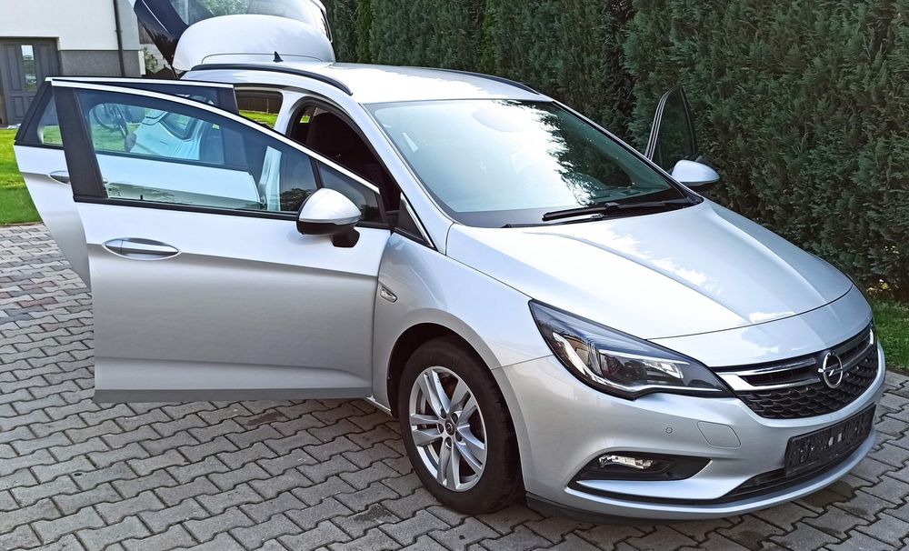 Opel astra 5 1 rej 2017. Bezwypadkowa, oryg przebieg ZAREJESTROWANA