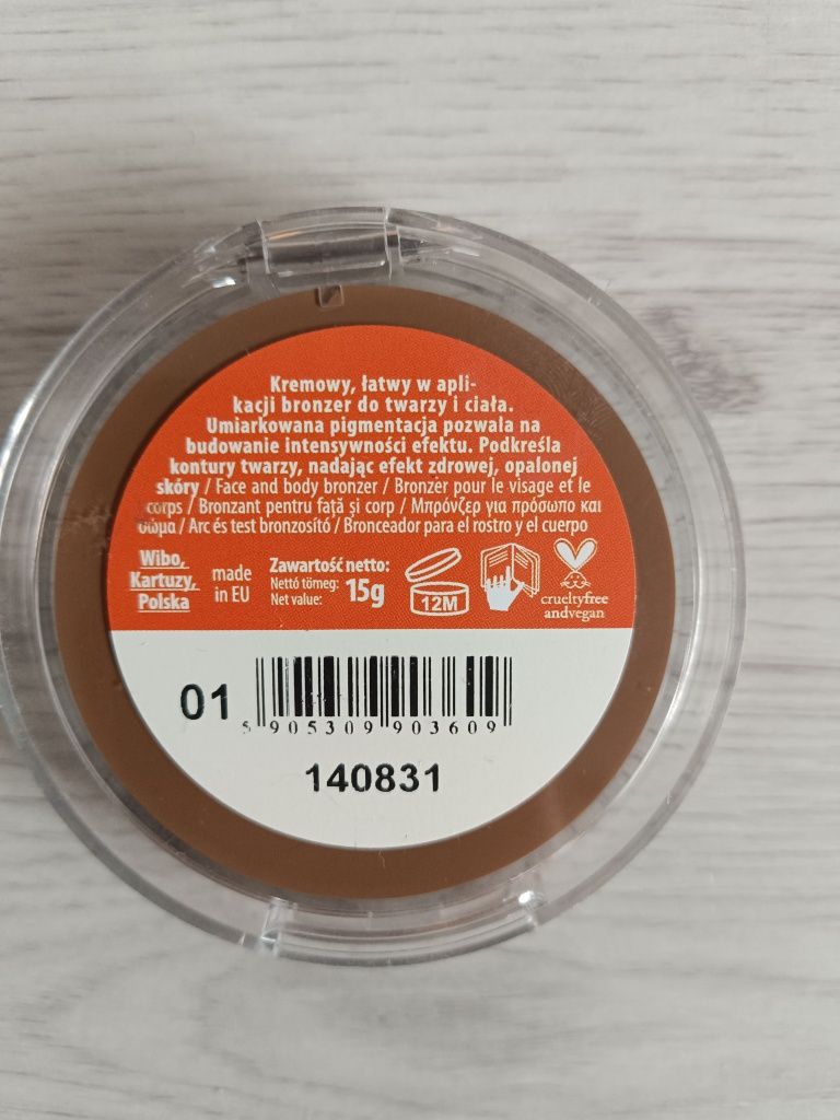 Bronzer lovely do twarzy i ciała