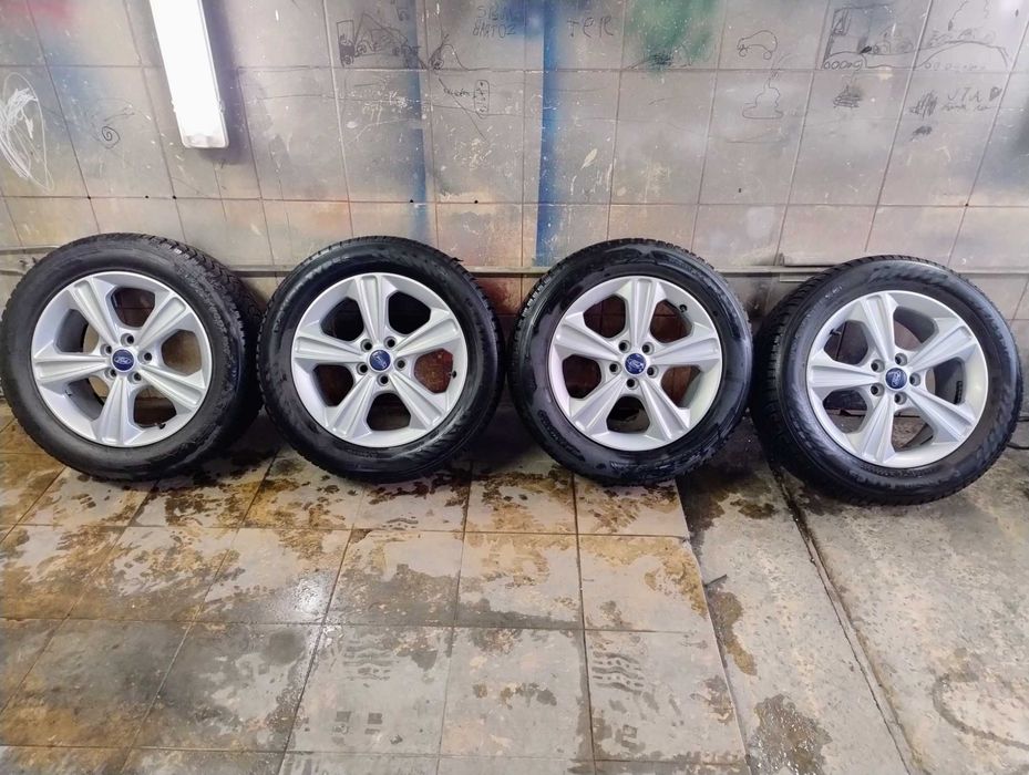 Alufelgi z oponami zimowymi 17 5x108 Ford Kuga,S-Max, mondeo