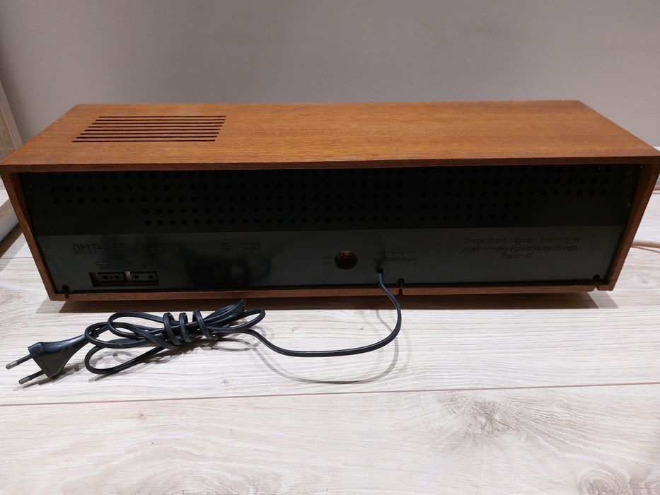 Radio Adam Unitra Diora PRL zegar klapkowy