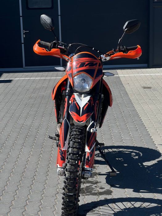 продається молода Geon Dakar Twincam 250