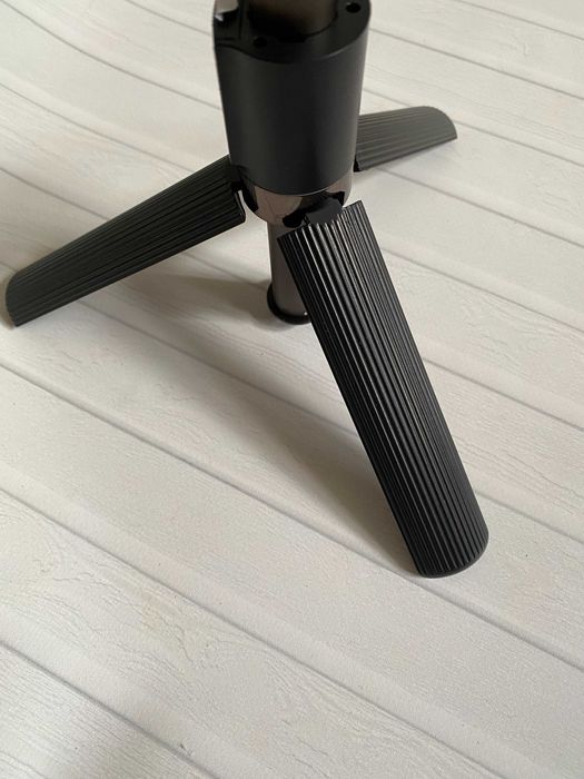 Штатив трипод для телефона селфі палиця з кнопкою-пультом Bluetooth