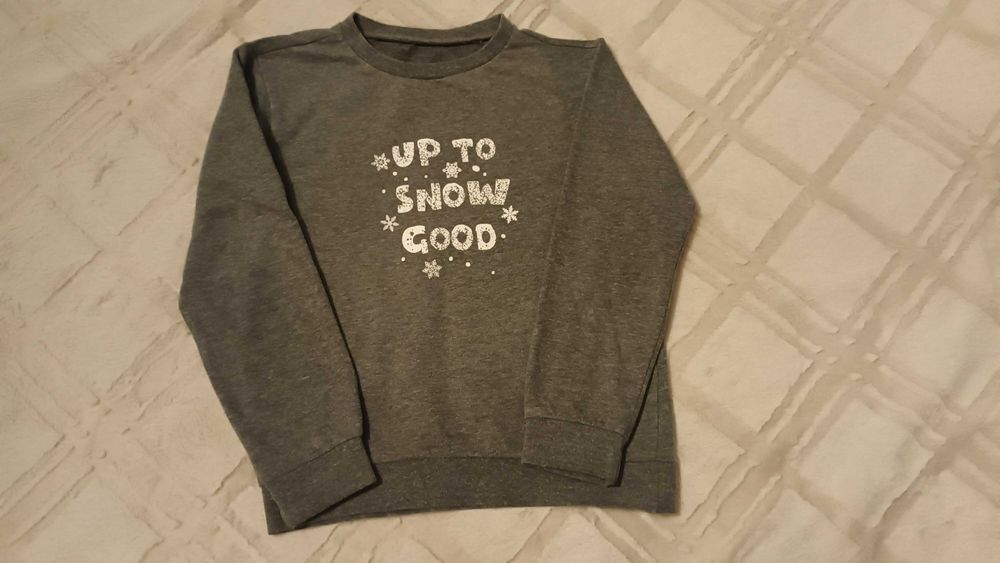 bluzy sportowe dla chłopca 122 cm 5 sztuk