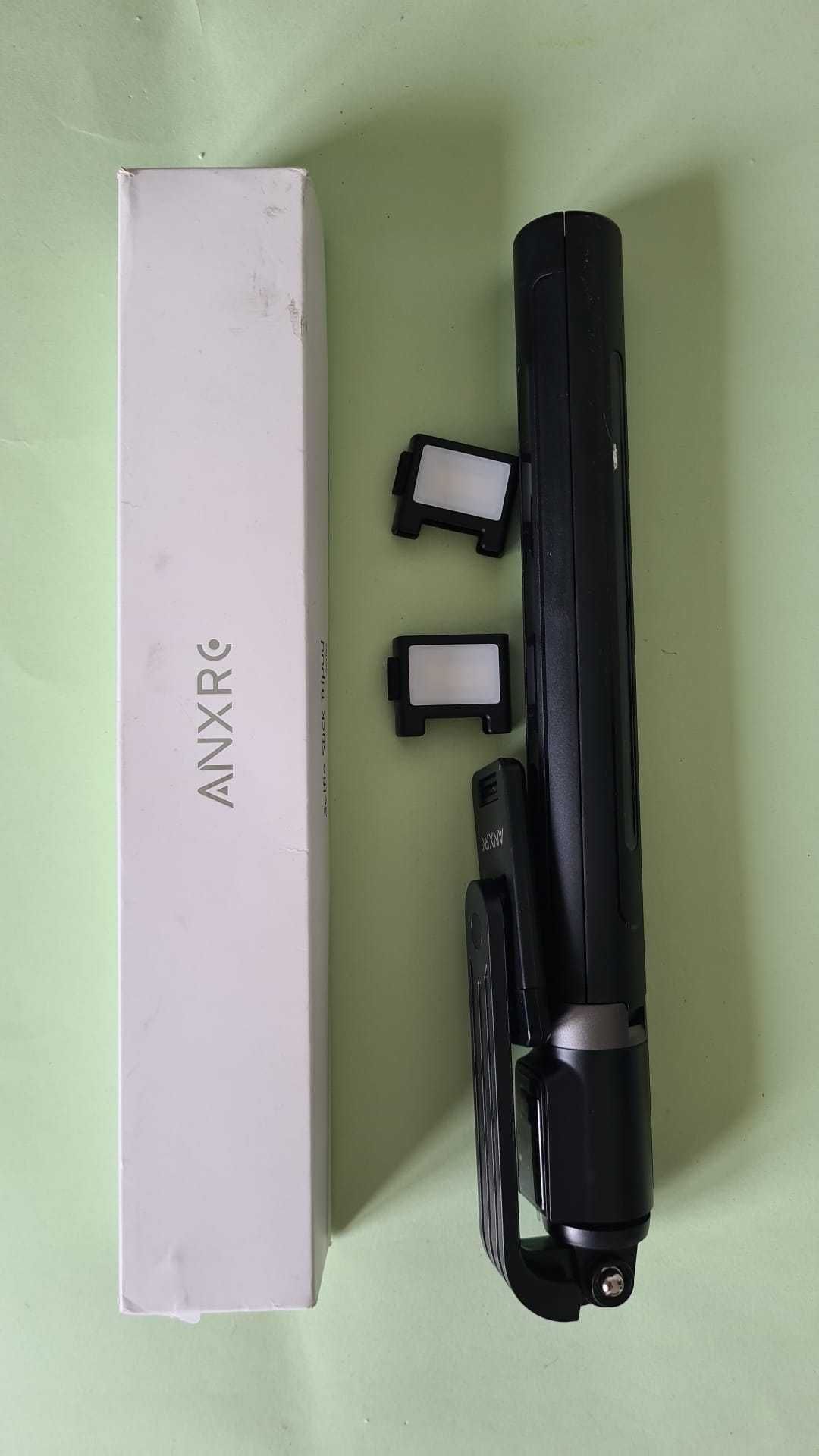 Kijek do selfie z pilotem lampki ANXR 2AWDH-P04 SPP141