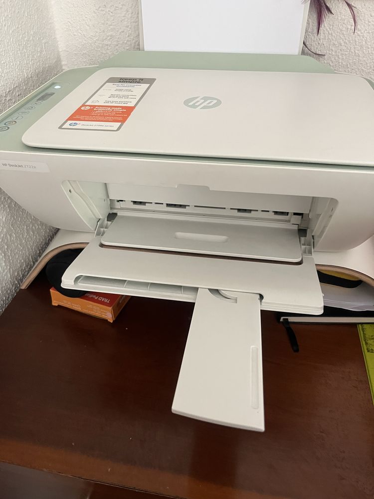 Impressora HP Deskjet 2722e