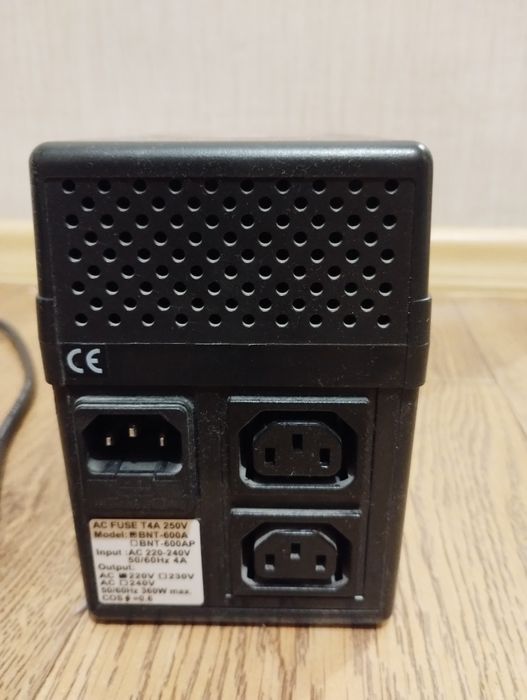 ДБЖ BNT-600A UPS з батареєю для пк роутера