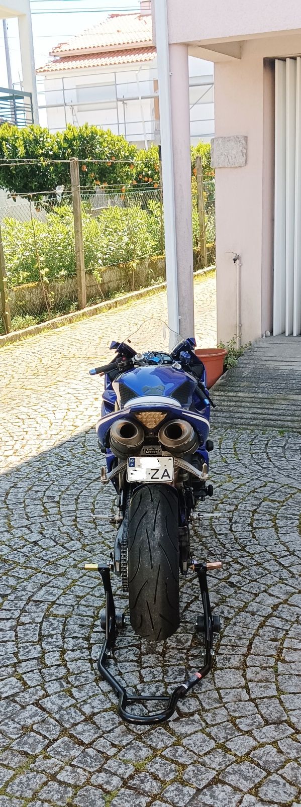 Yamaha YZF R1 2004