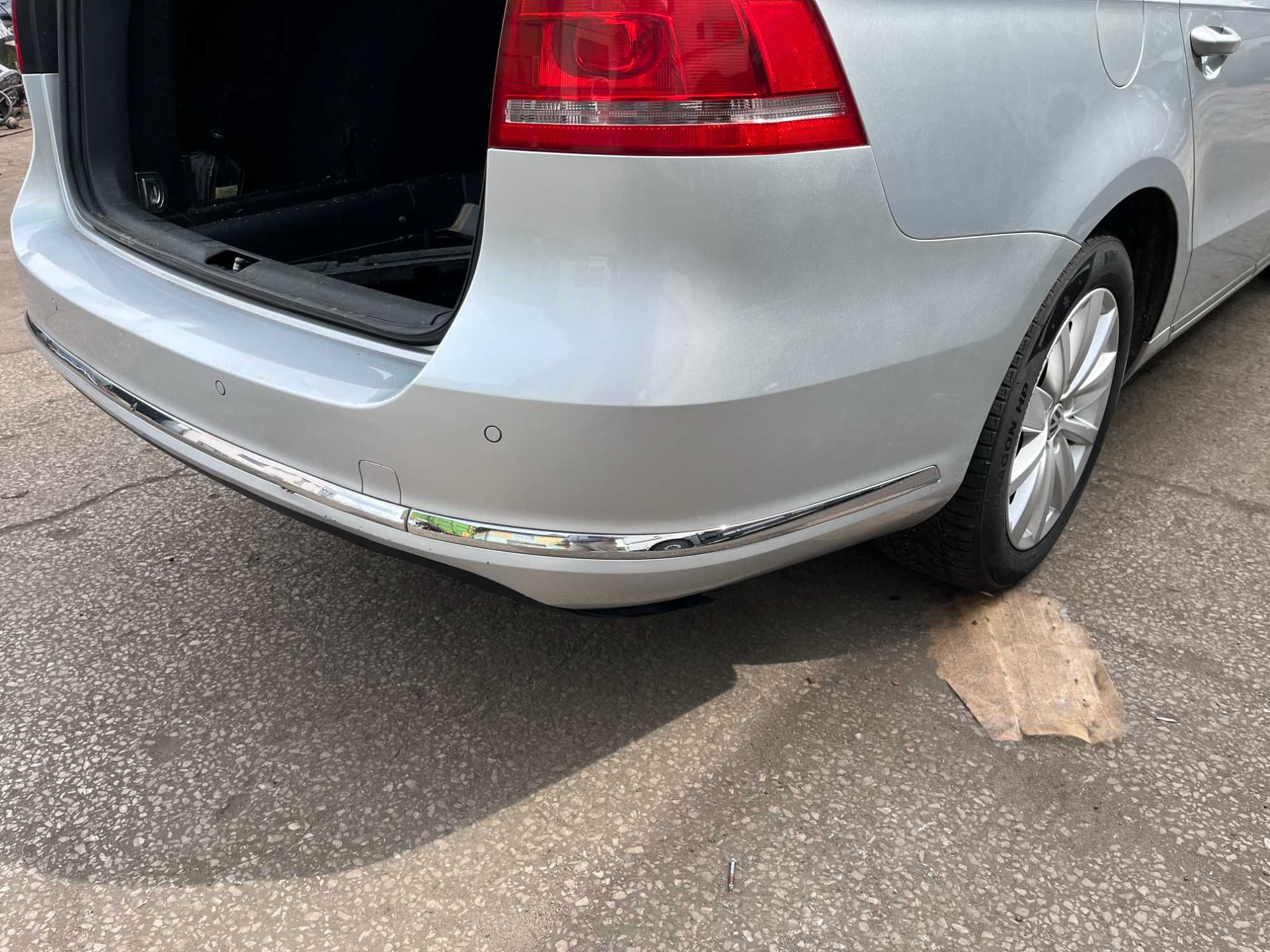 Wiązka PDC zderzaka tył VW Passat B7 kombi 4x PDC