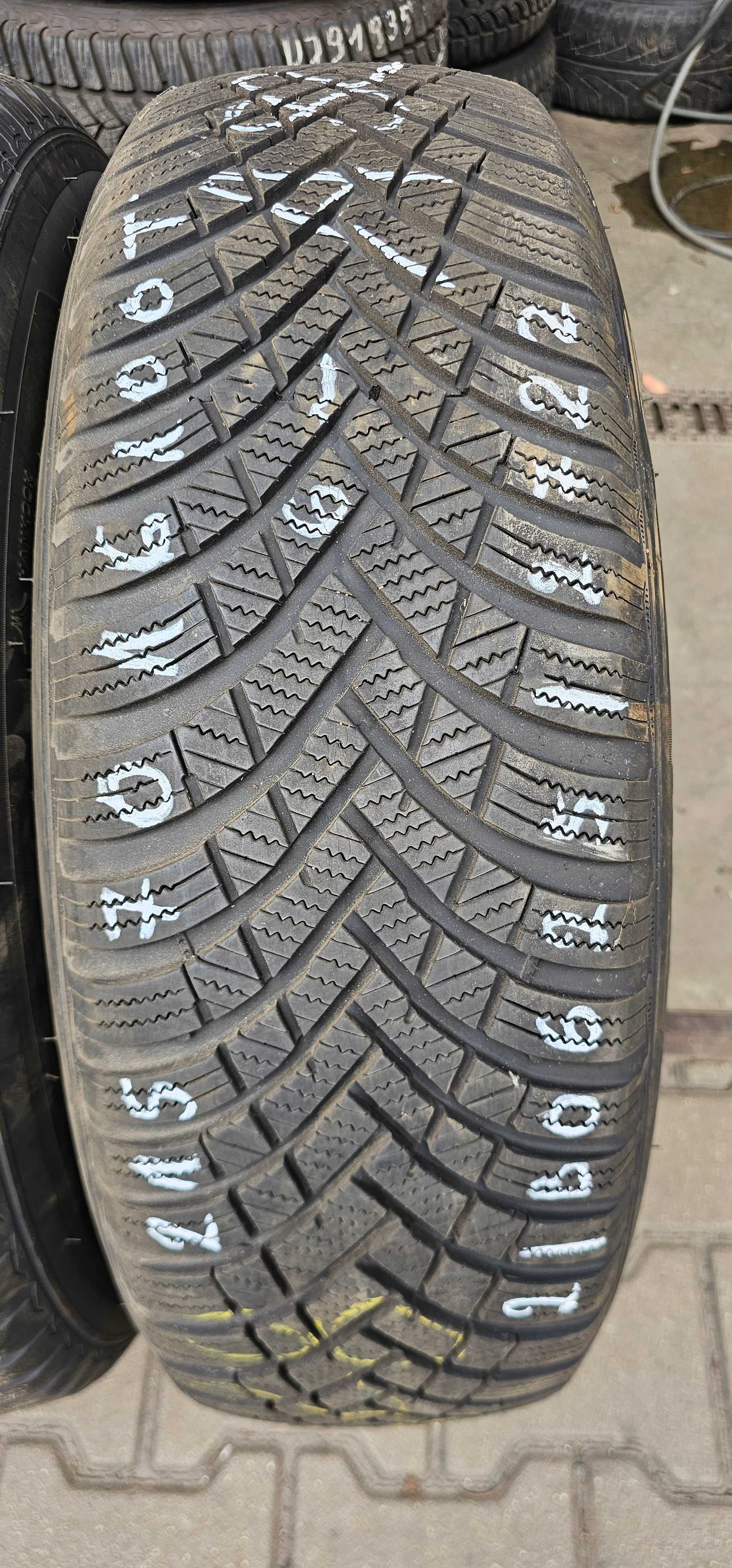4szt używane opony zimowe 215/70R16 Hankook Winter icept Evo3 W-wa