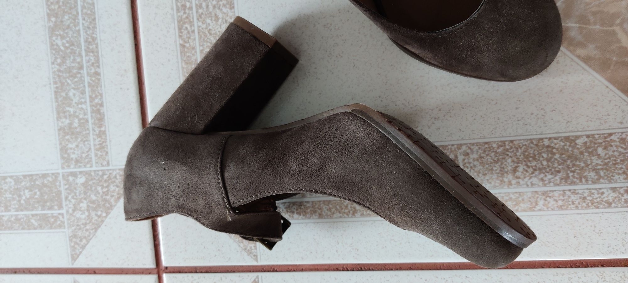 Nowe buty damskie