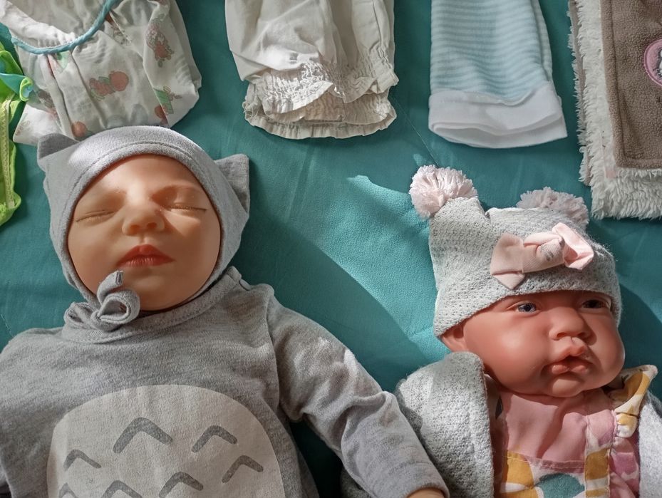 Bebé Reborn Menino/Menina com roupinhas (portes incluídos)