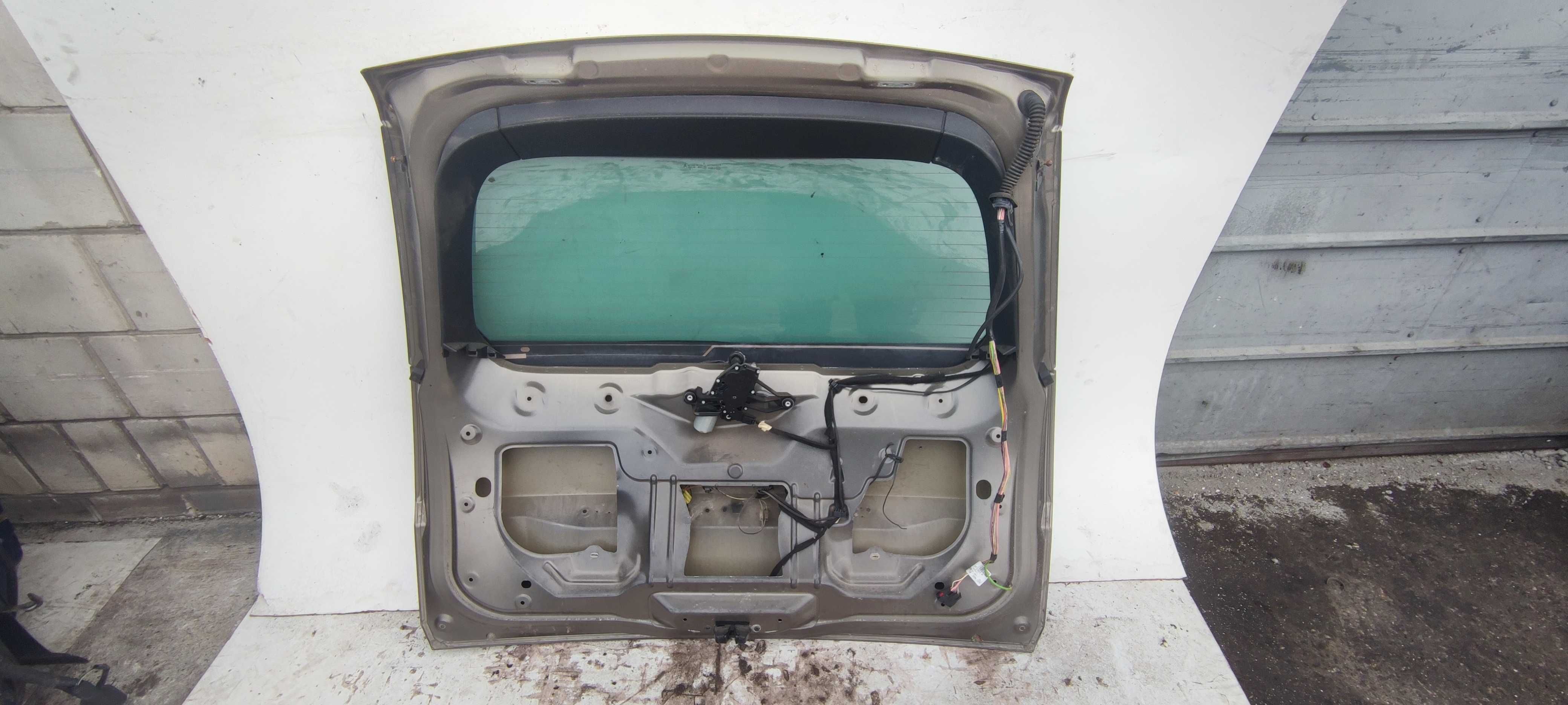 Citroen C4 Grand Picasso Klapa Bagażnika Tył Tylna Lakier KEBC