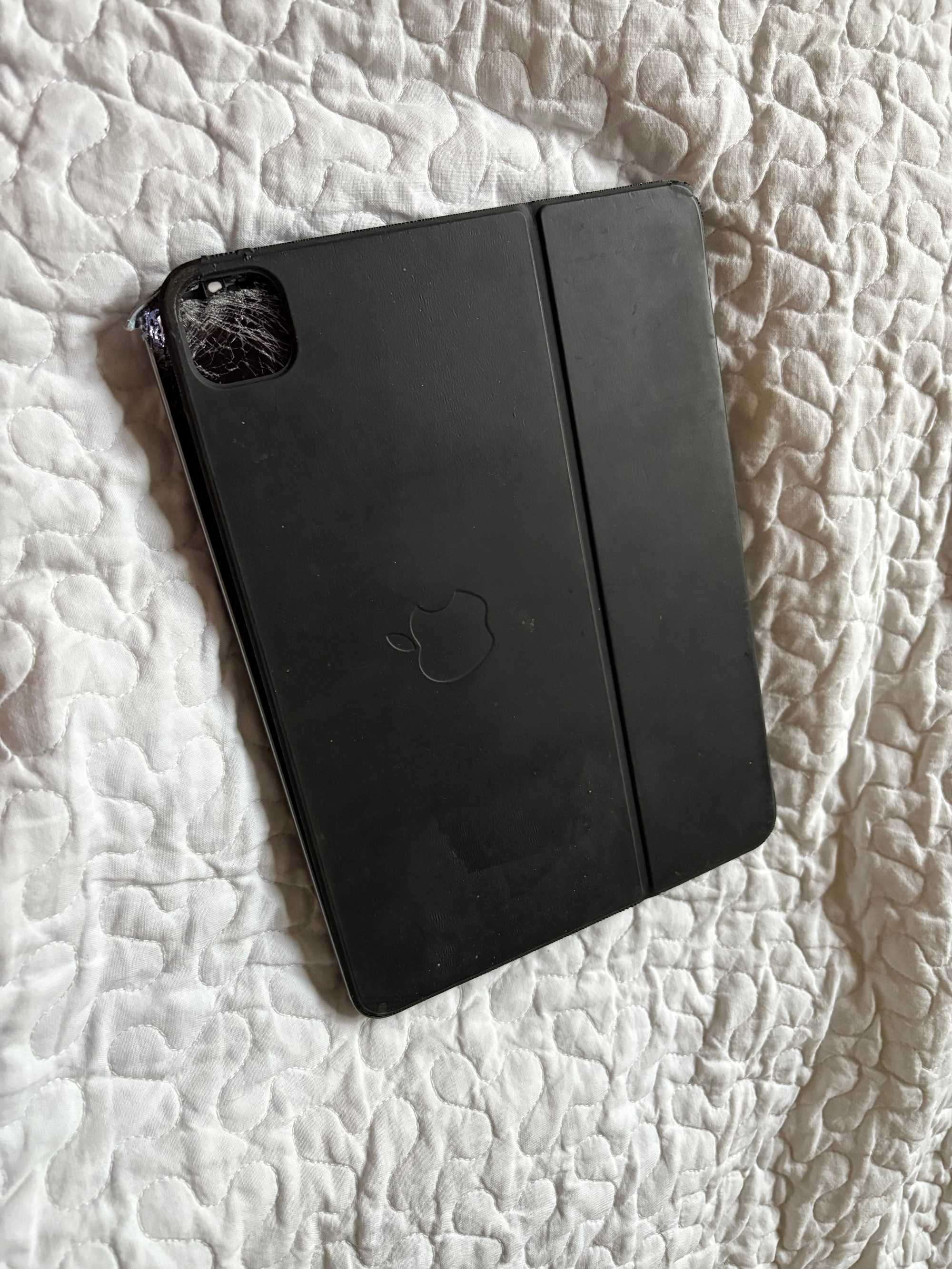iPad Air 4 256GB cellular szary uszkodzony + oryginalne etui Apple
