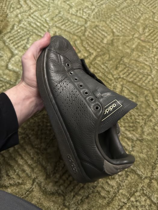 Кеди Adidas тенісні шкіряні 42