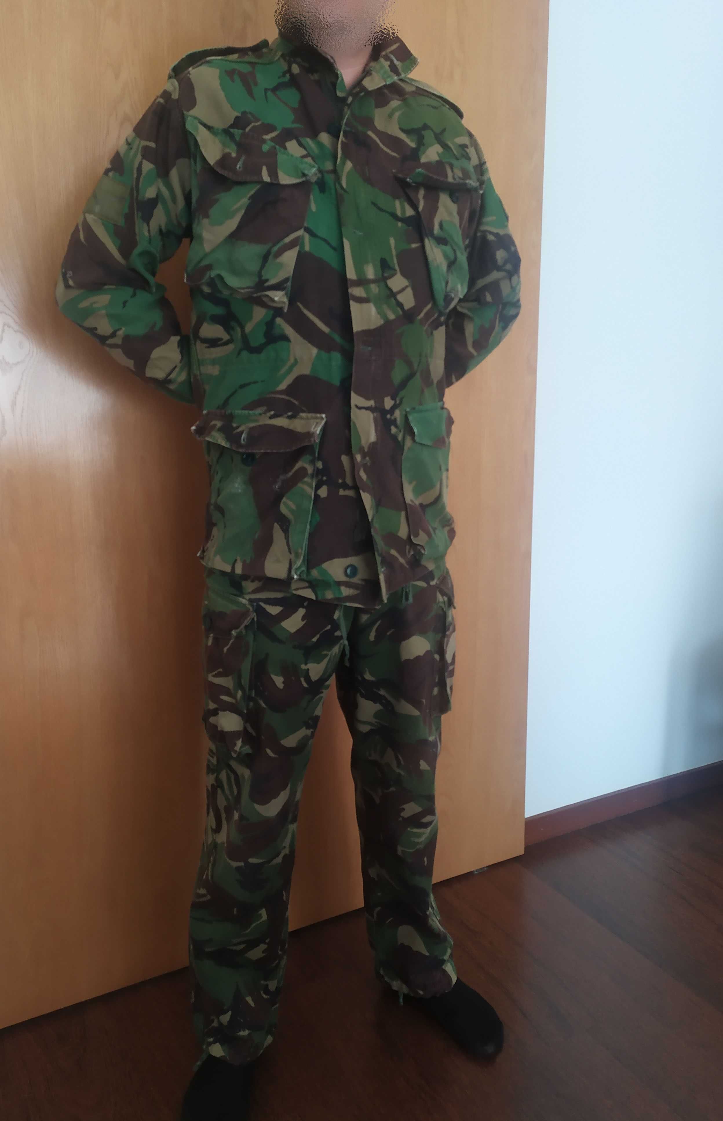 Fato camuflado smock combat