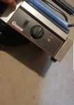 Grill kotaktowy ryflowany toster Hendi 263501 w stanie idealnym j. No