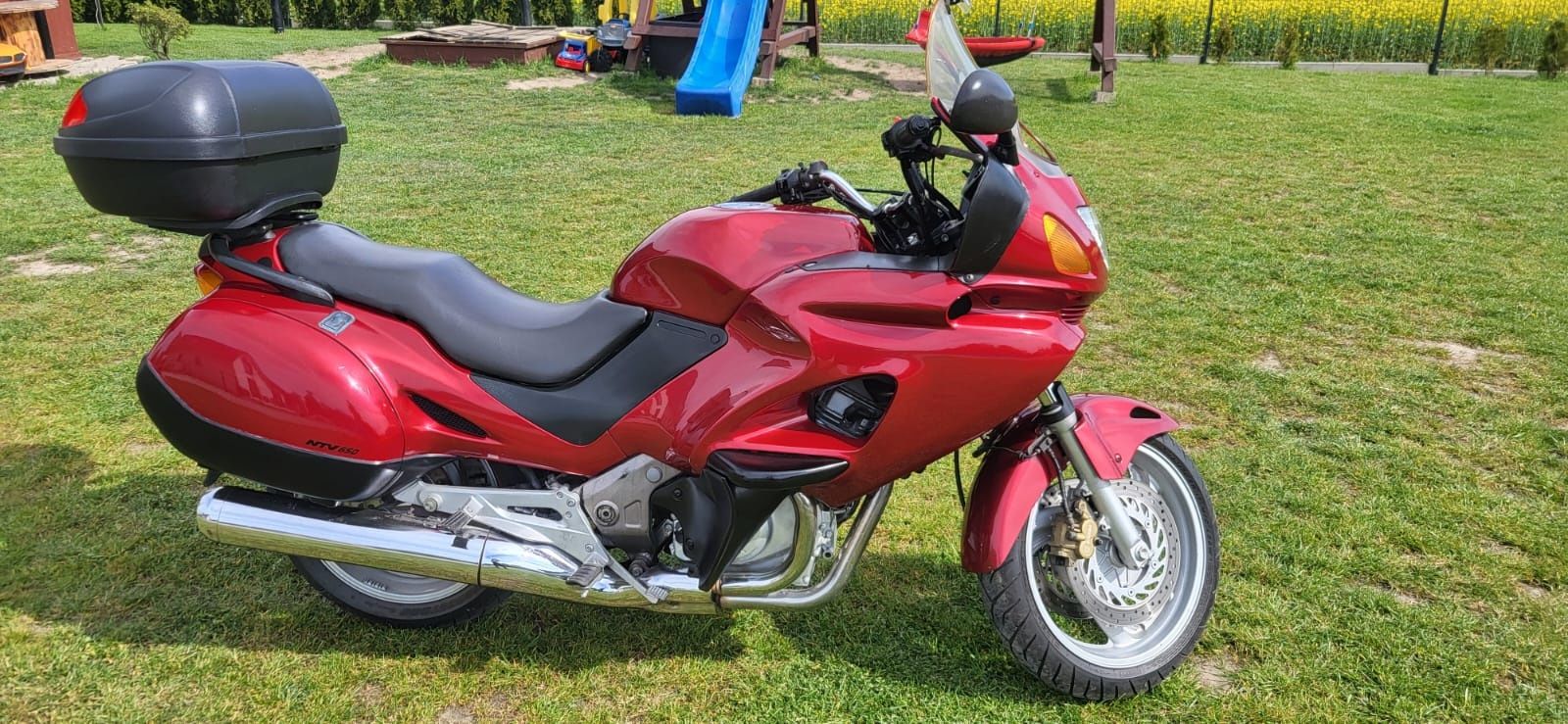 Honda NTV650 deauville 1999r