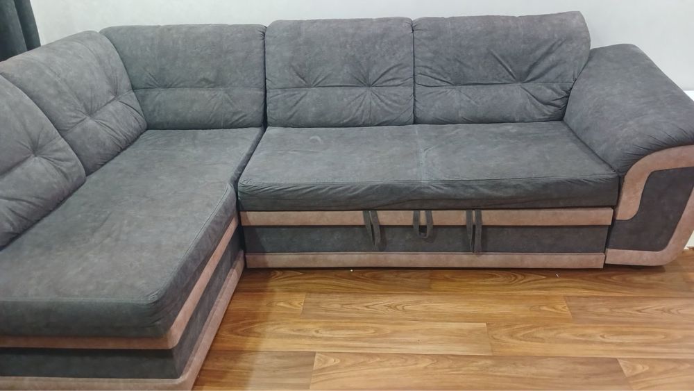 Продам диван у гарному стані! Можлива доставка